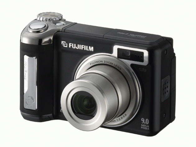 Fujifilm FinePix E900 - What Digital Camera