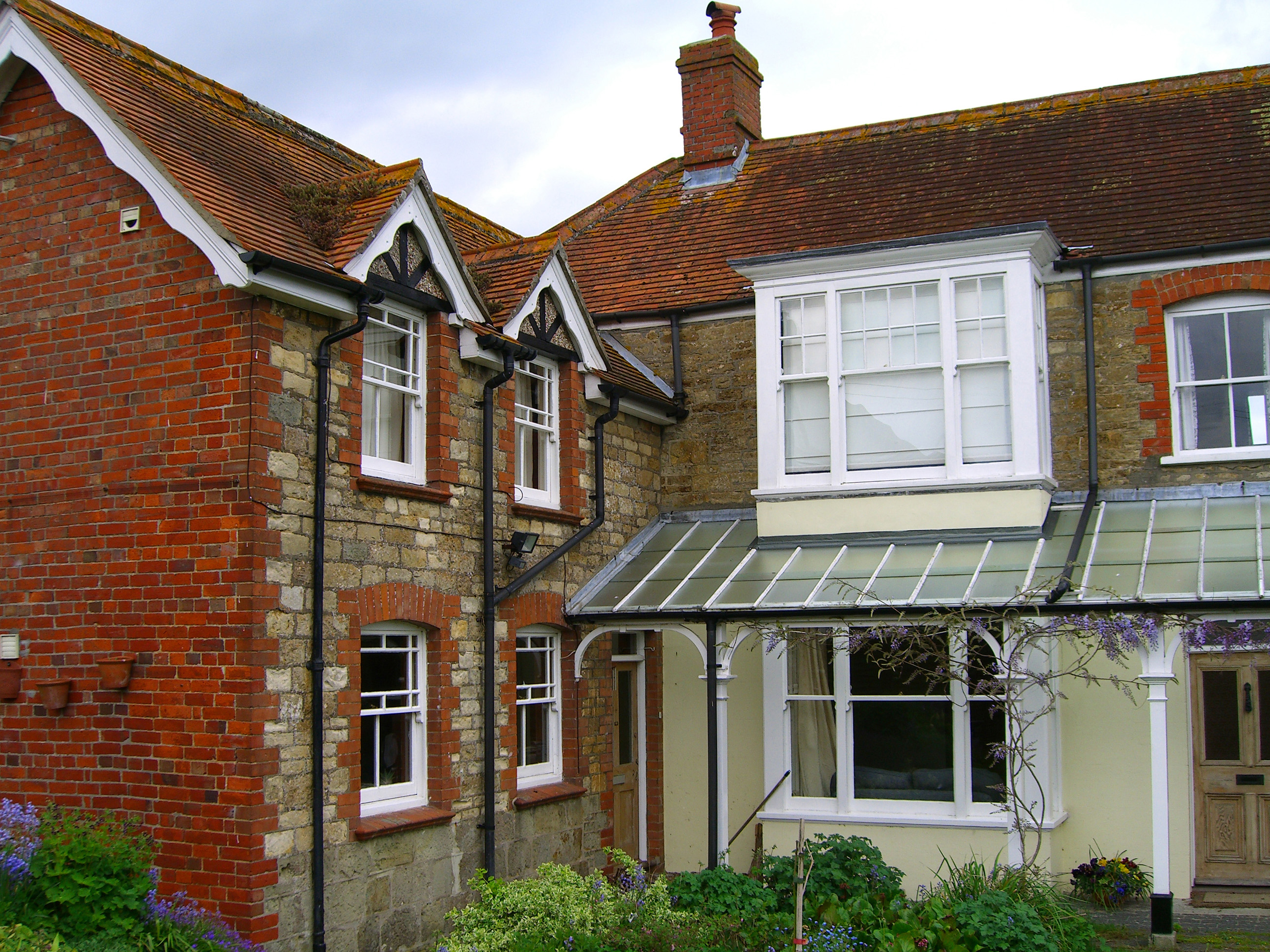 Casio EXILIM EX-Z57 sample images - What Digital Camera Casio EXILIM EX-Z57 sample images - What Digital Camera