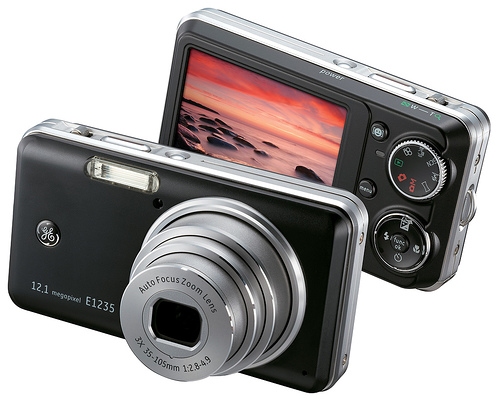 PMA 2009: Nine new compacts from GE - What Digital Camera
