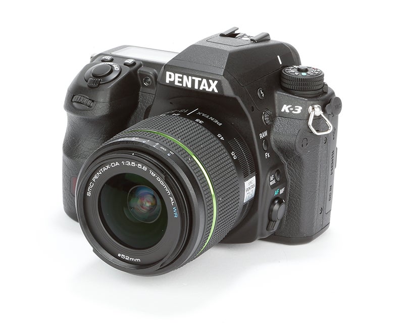 Pentax K-3 Review – angled