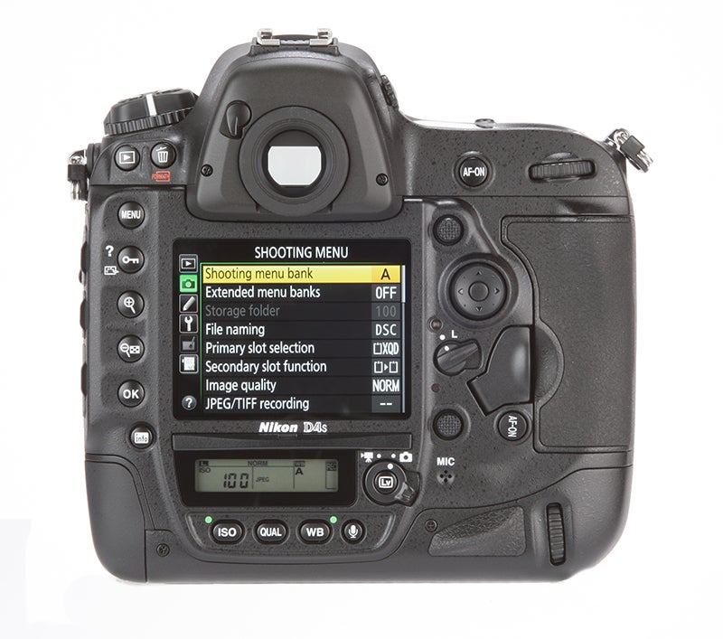 Nikon D4S Review - rear