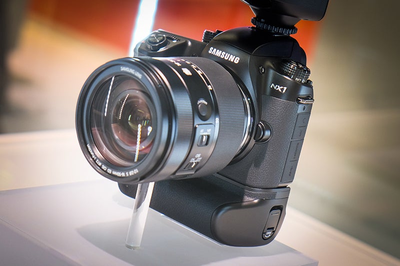 Samsung NX1 hands-on product shot