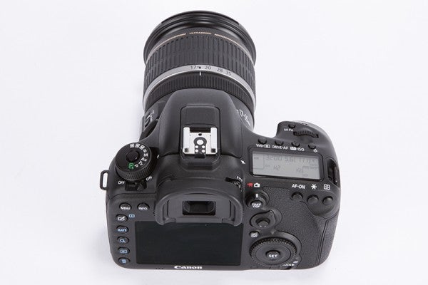 Canon EOS 7D Mark II product shot 4