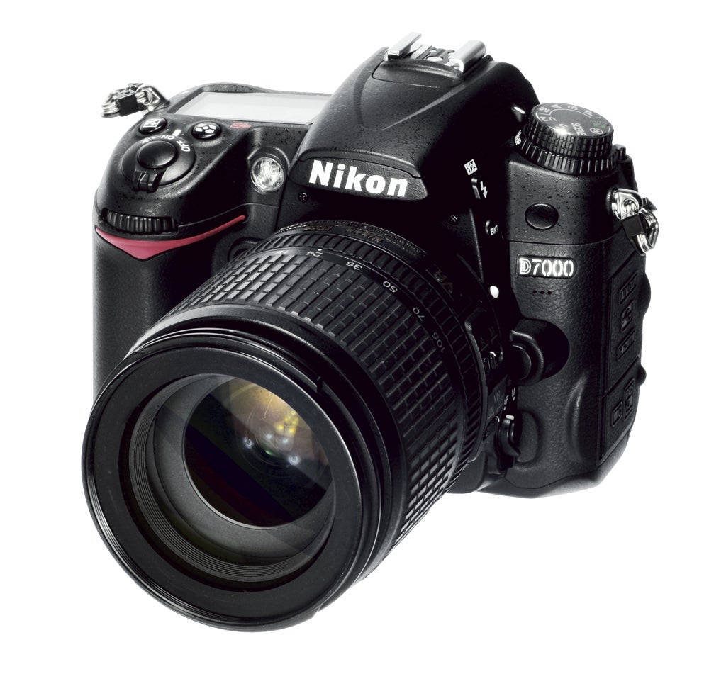 Nikon D7000 Goes Globetrotting - What Digital Camera