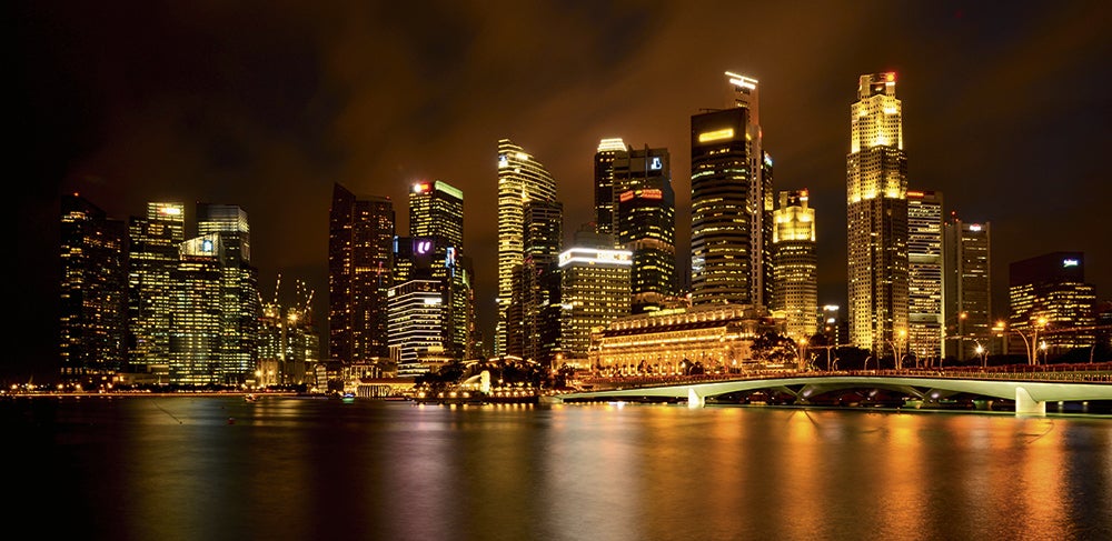 Singapore-skyline,-Matt-Golowczynski