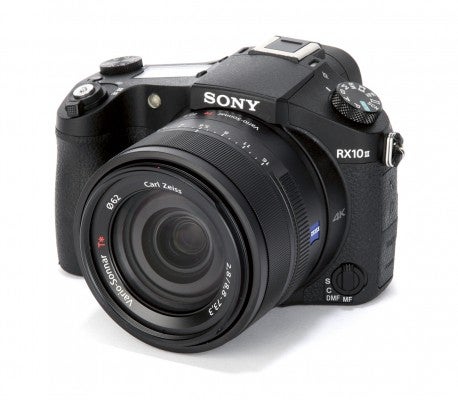 Inspectie verzameling Niet verwacht Sony Cyber-shot DSC-RX10 II review - What Digital Camera