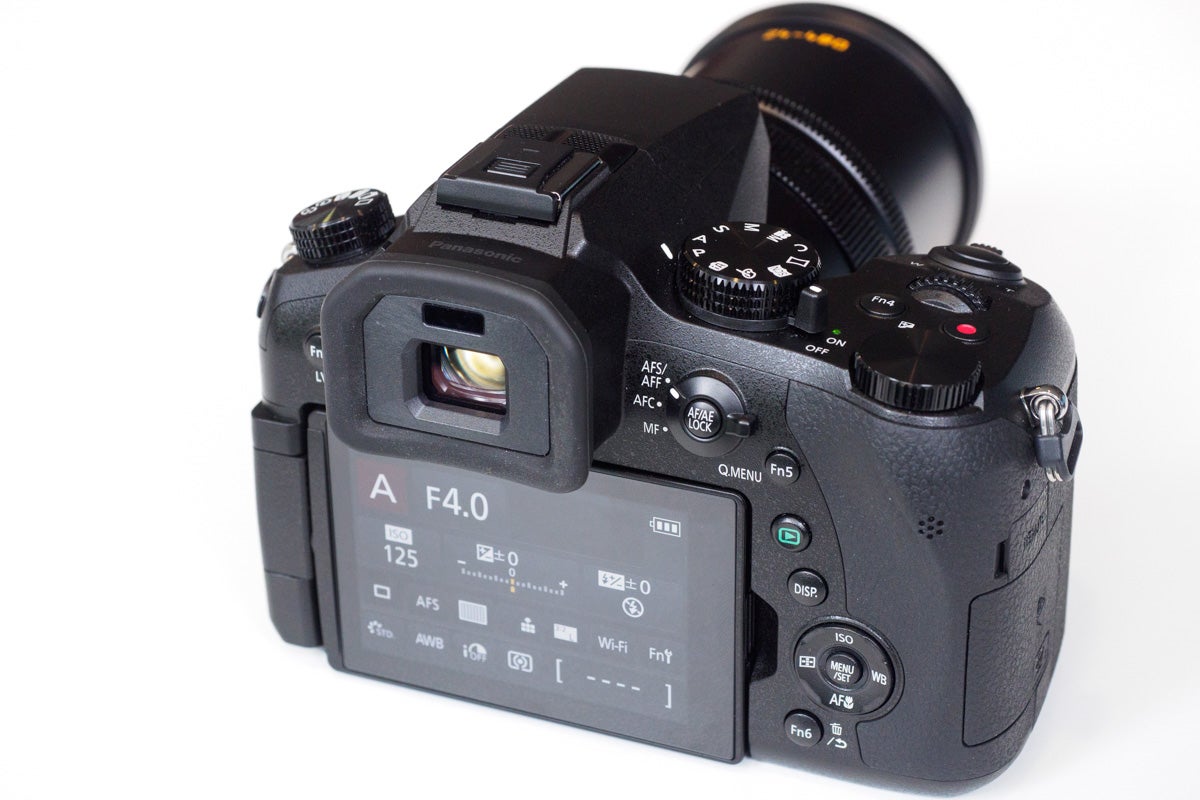 Voorlopige naam in de tussentijd Pas op Panasonic Lumix DMC-FZ2000 review: hands-on first look - What Digital Camera