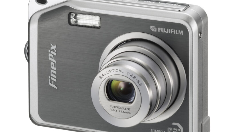 Fujifilm Finepix V10