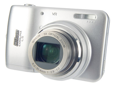 Nikon Coolpix L5 Review