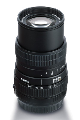 Sigma 55-200mm f/4-5.6 DC Review