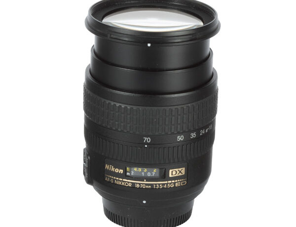 Nikon AF-S 18-70mm f3.5-4.5G ED-IF DX Review