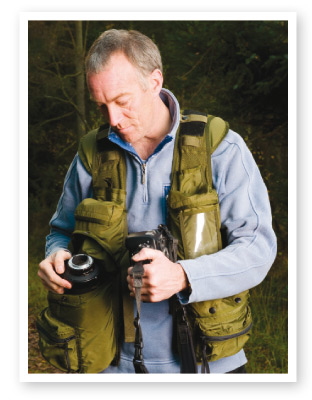 The Vested Interest Xtrahand Magnum Vest