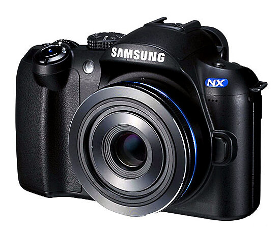 Samsung NX puts DSLR development on hold