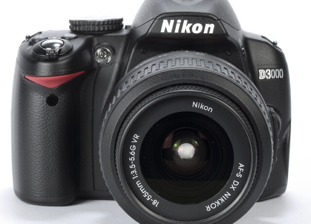 Nikon D3000 video review