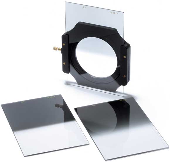 Neutral Density (ND)
Filters (3) Neutral Density (ND) Filters (3)