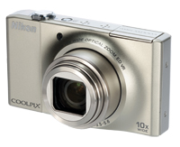 Cashback introduced on the Coolpix S8000