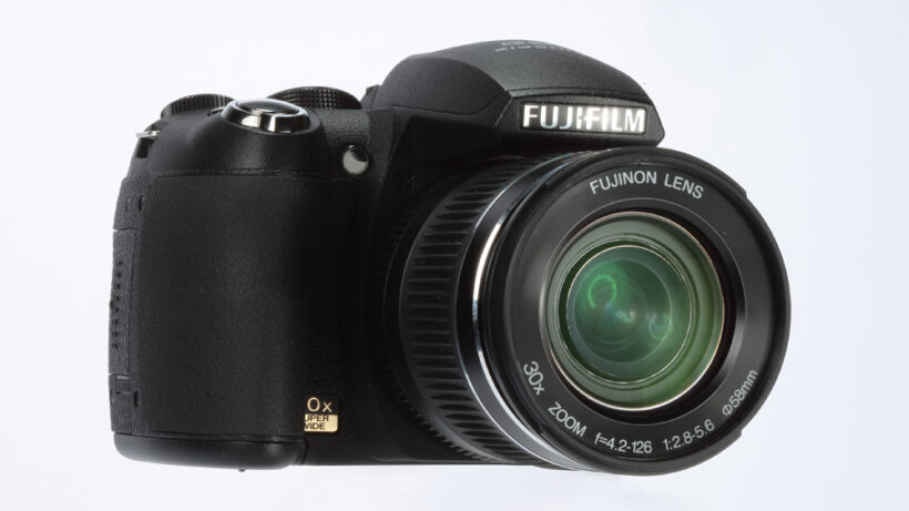 Fujifilm FinePix HS10 Review
