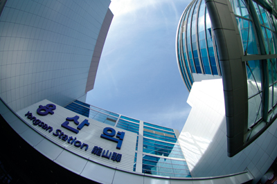 Image taken with Wideangle lens Image taken with Wideangle lens