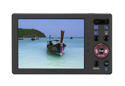 Pentax release two new compacts
