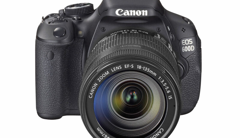 Canon EOS 600D DSLR announced