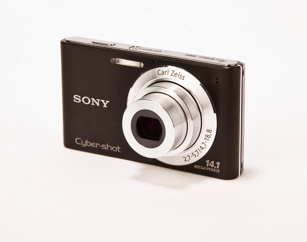 Sony Cyber-Shot W320 Review - What Digital Camera