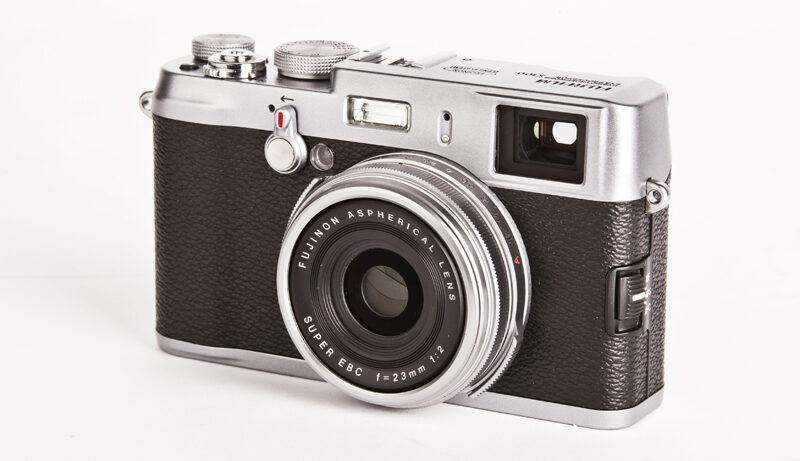 Fujifilm FinePix X100 Review