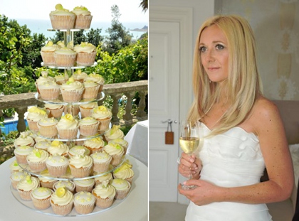 Example wedding photograph demonstrating the versatility of the Nikkor 24-120mm f/4G ED-IF VR zoom.