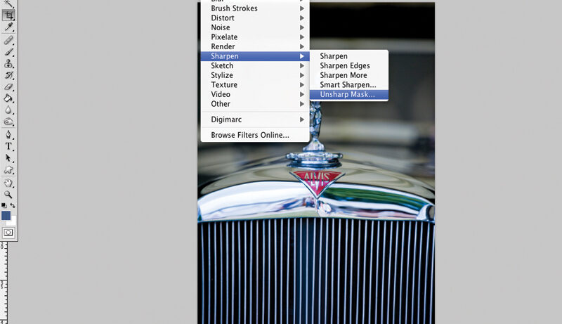 Sharpen images in Photoshop