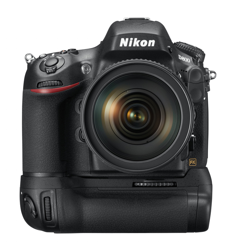 Nikon D800 with battery