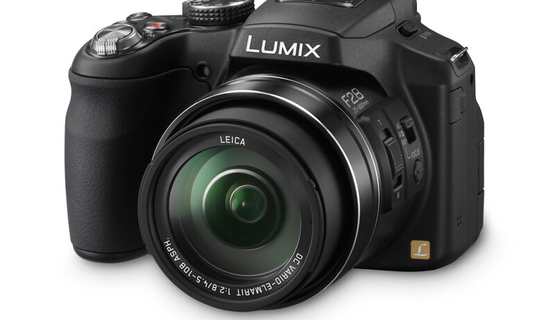 Panasonic Lumix FZ200 Review
