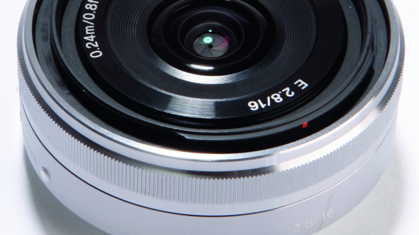 Sony 16mm f/2.8 Pancake Review