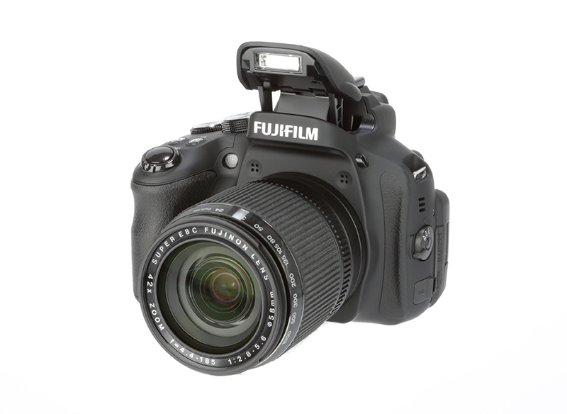 Fujiflm HS50 EXR angle