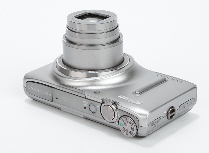 Nikon COOLPIX S9500 Review - top angled