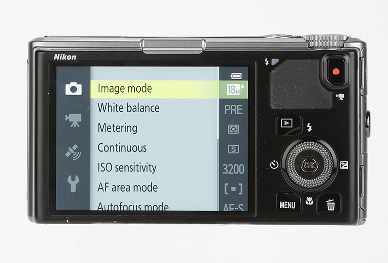 Nikon COOLPIX S9500 Review - rear view