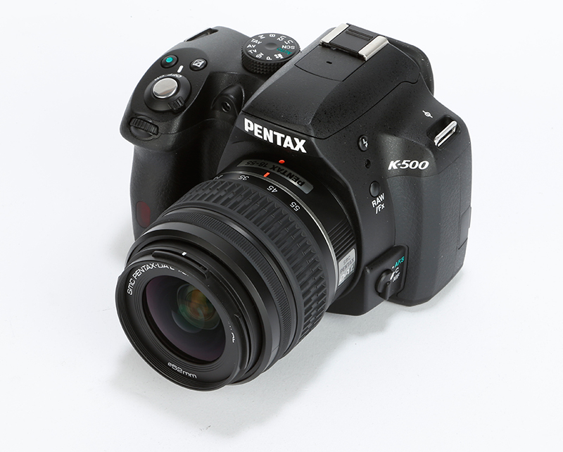 Pentax K-500 Review - angled