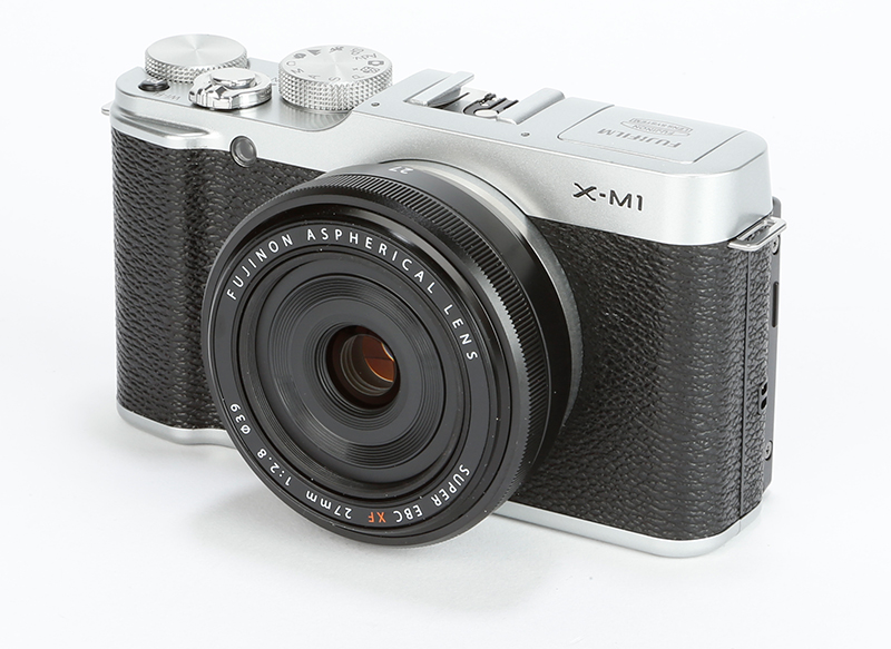 Fujifilm X-M1 Review - front angle