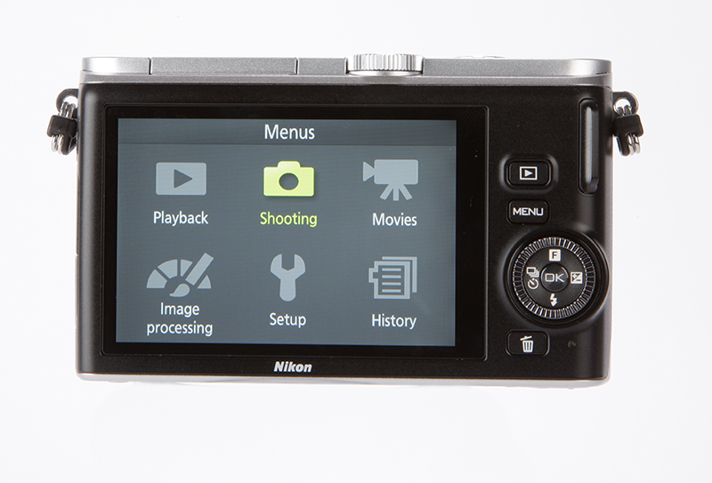 Nikon 1 J3 Review - rear view