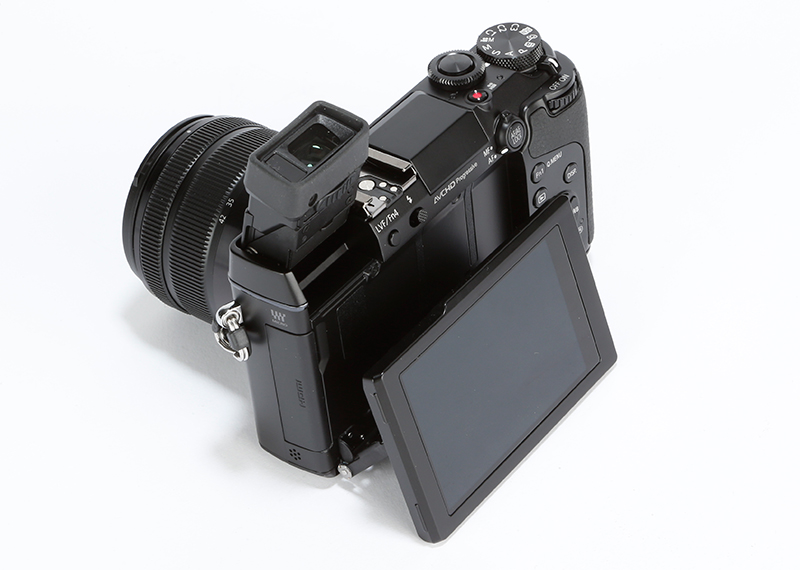Panasonic Lumix GX7 Review - rear angled 2
