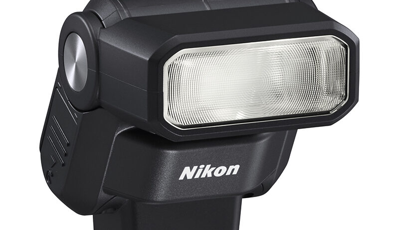 New entry-level SB-300 speedlight flash unit from Nikon