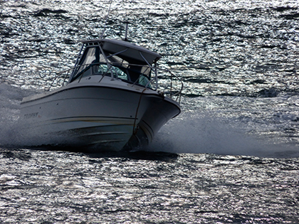 Panasonic Lumix FZ72 Review - boat