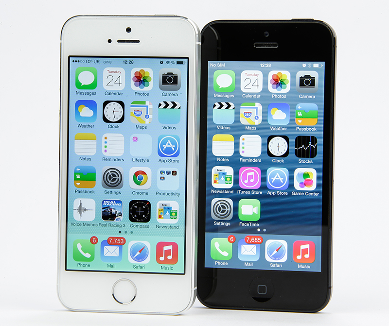 Apple iPhone 5s Review - side by side