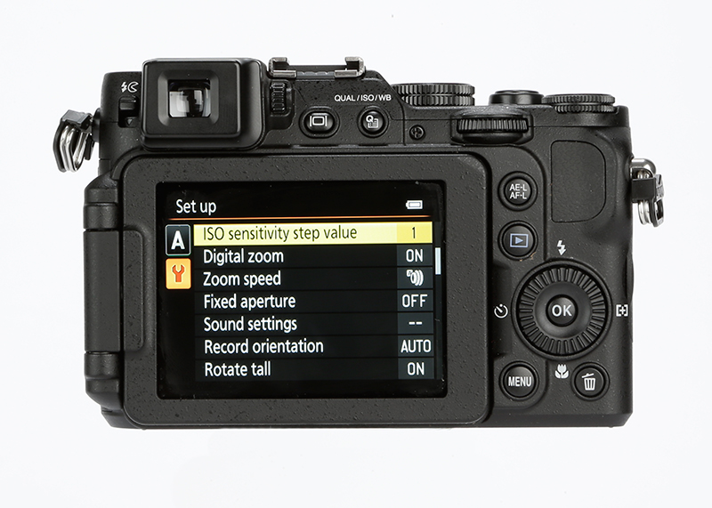 Nikon P7800 Review – rear view square on