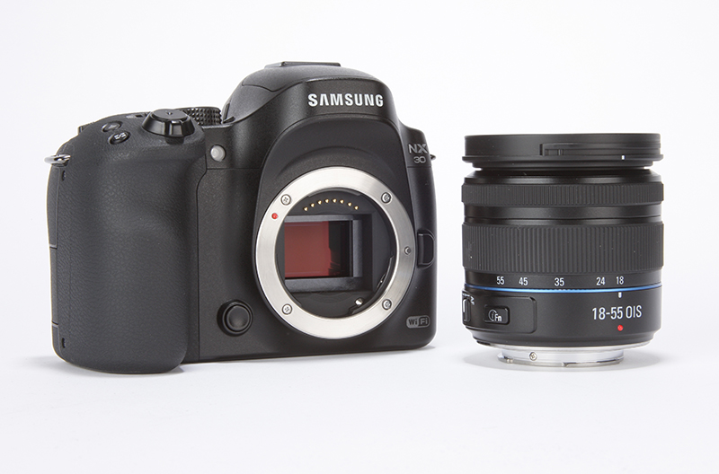 Samsung NX30 Review - with sensor