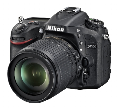 Nikon D7100 front angled
