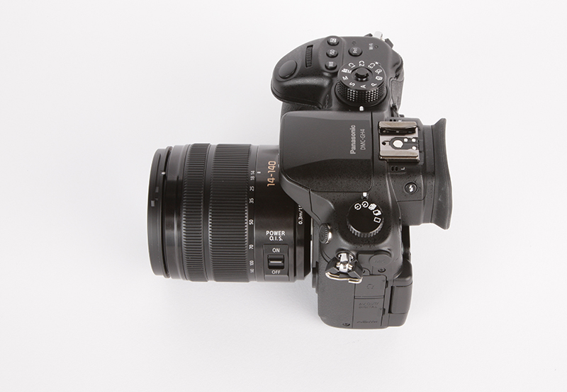 Panasonic Lumix GH4 Review - side view