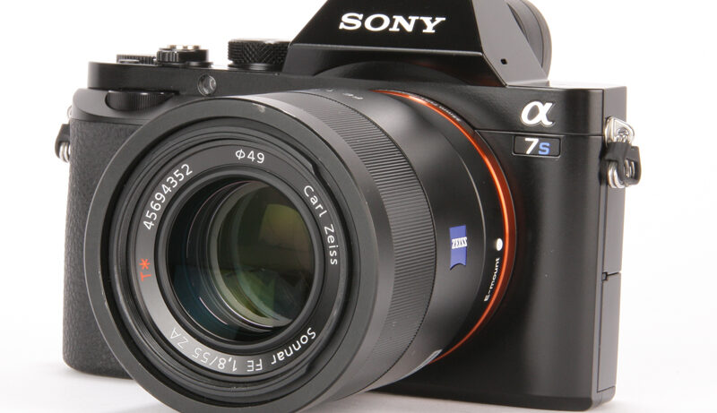 Choosing a Compact System Camera
