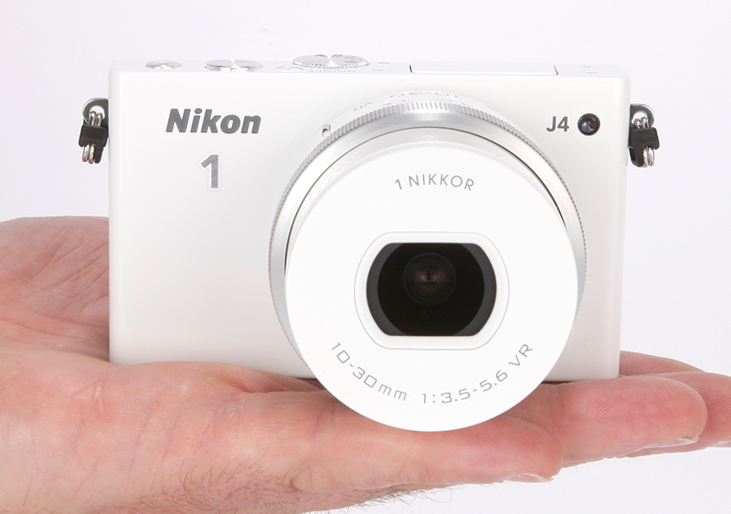 Nikon 1 J4 Review - handheld