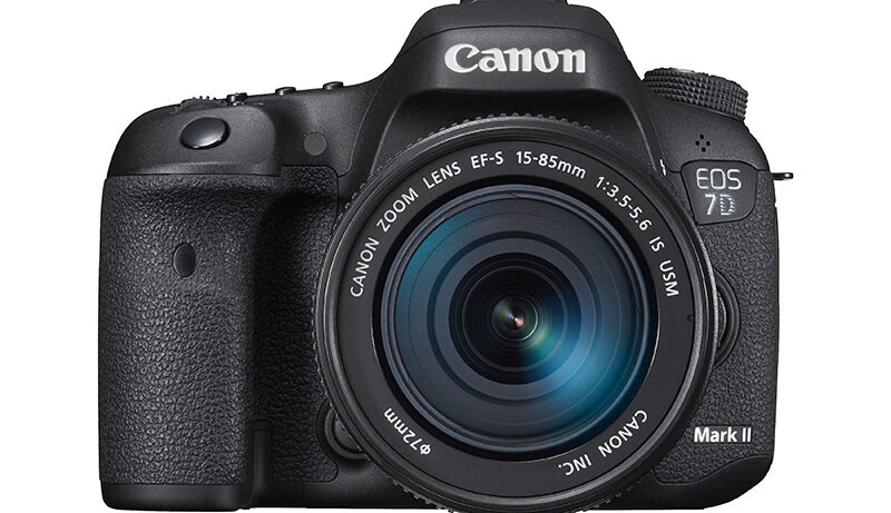 Canon EOS 7D Mark II front