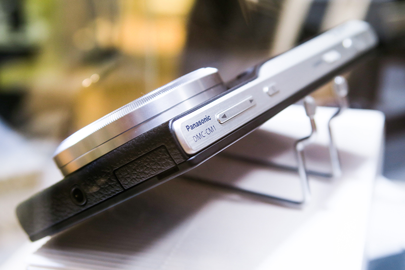 Panasonic Lumix CM1 hands-on