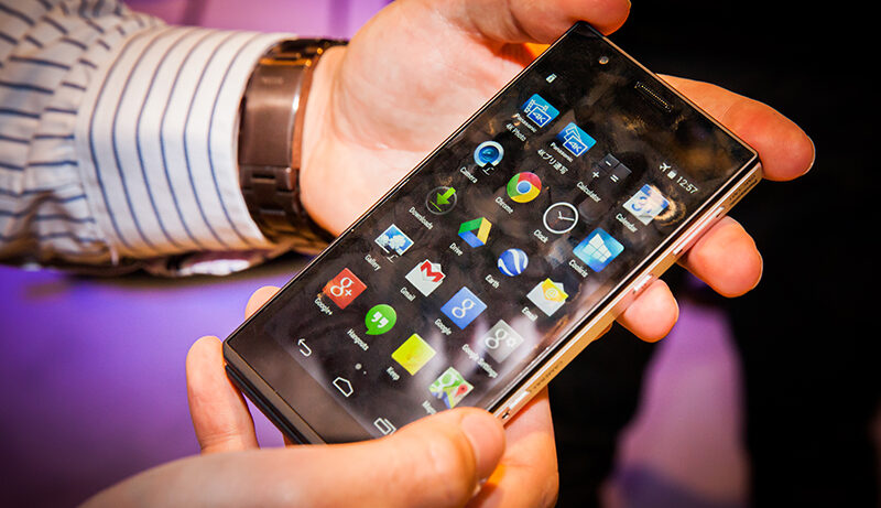 Panasonic Lumix CM1 hands-on